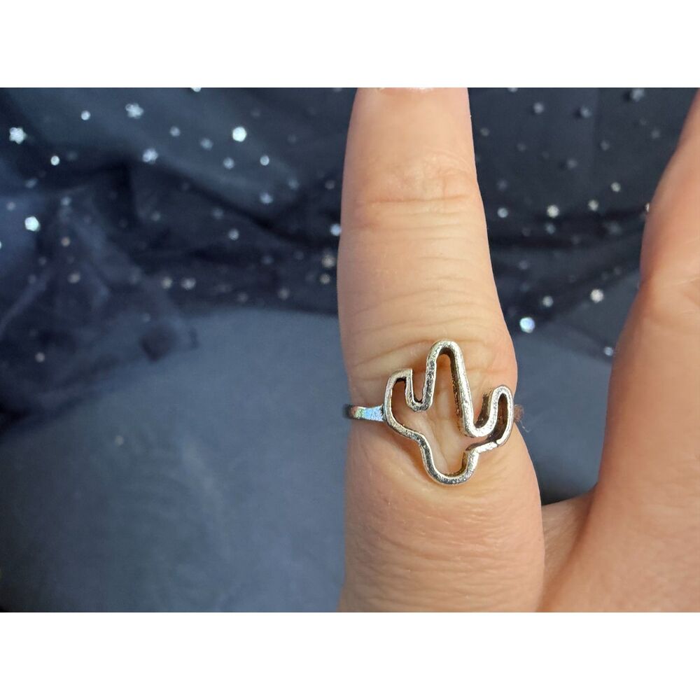 Cactus Outline Ring Size 5.5, Silver Tone Western Minimalist Ring